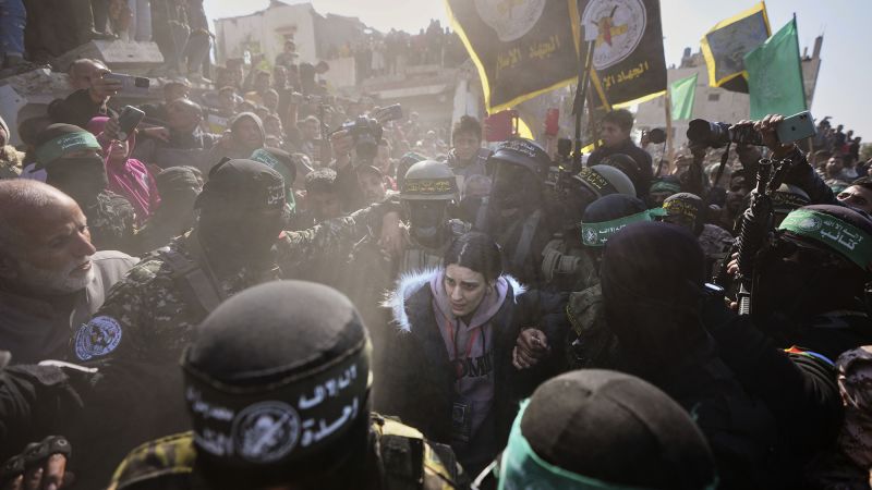 Chaotic scenes at Gaza hostage release bring condemnation from Israeli leaders Chaotic scenes at Gaza hostage release bring condemnation from Israeli leaders