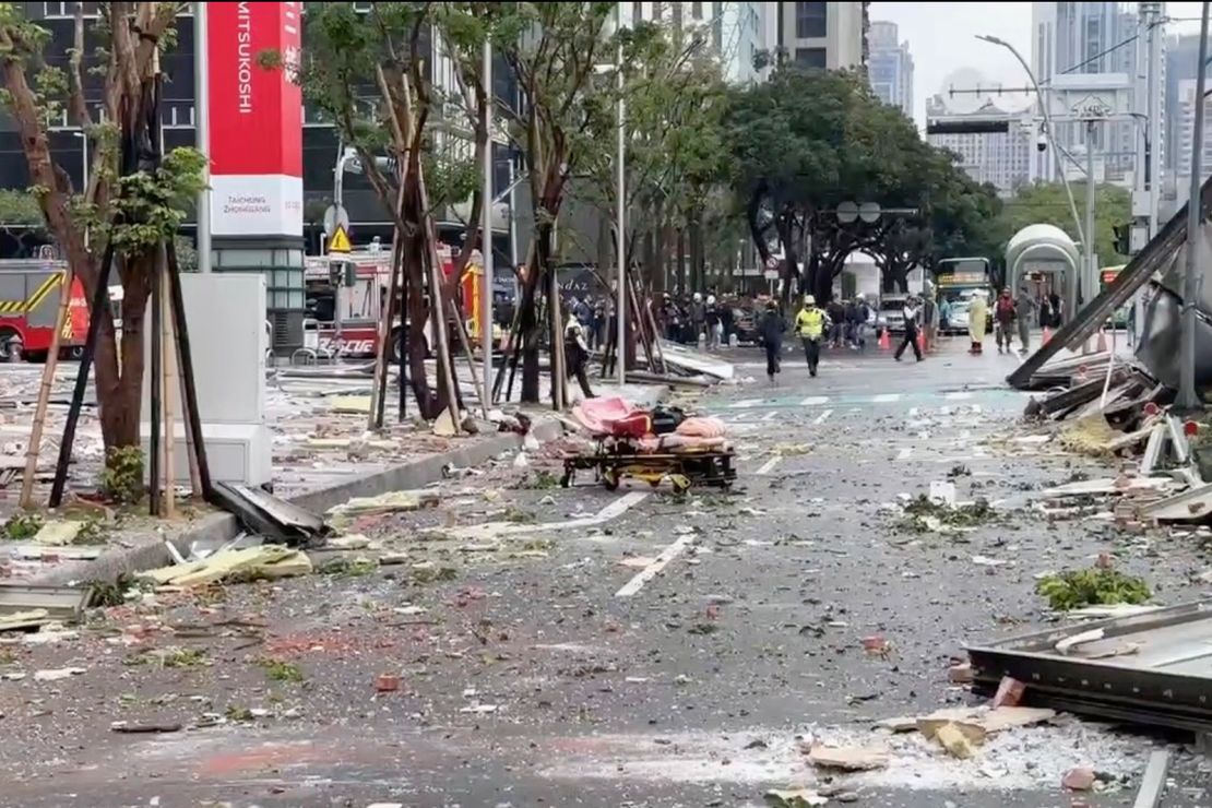 Taichung, Taiwan: Gas explosion kills at least five in Shin Kong Mitsukoshi mall