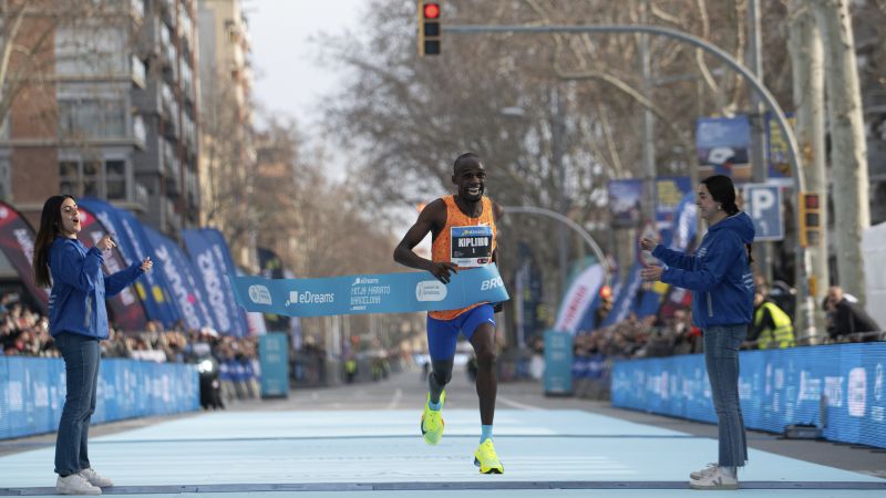 Jacob Kiplimo: Ugandan runner completes first ever sub-57 minute half marathon, smashing world record