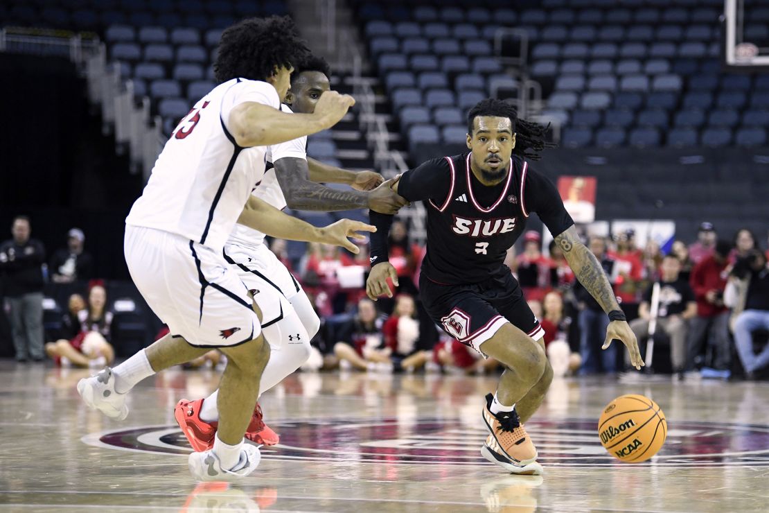 The SIUE Cougars were the first team to book their spot in the 2025 March Madness.