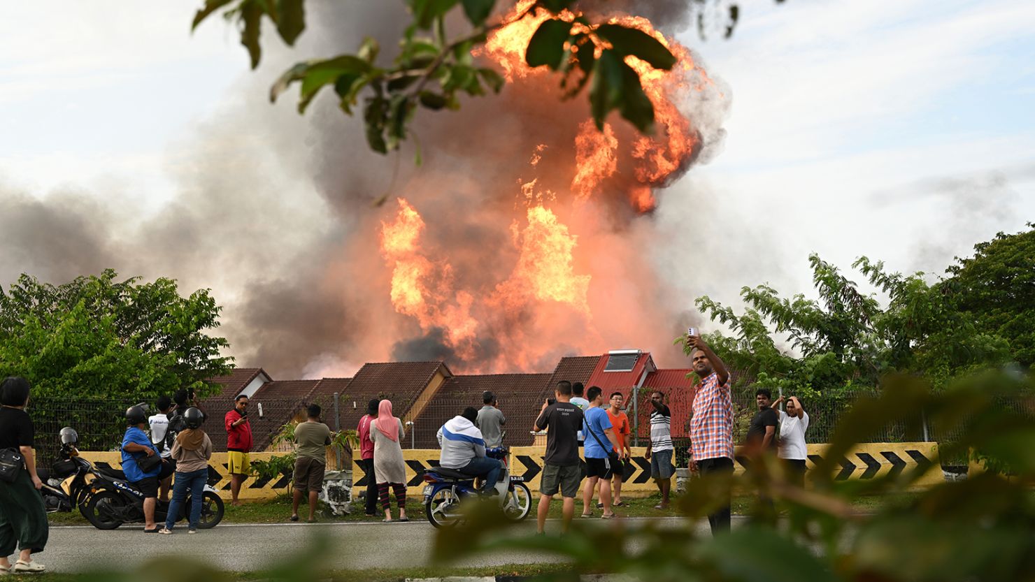 Gas Pipeline Explosion Triggers Massive Fire in Malaysia, Over 100 Injured