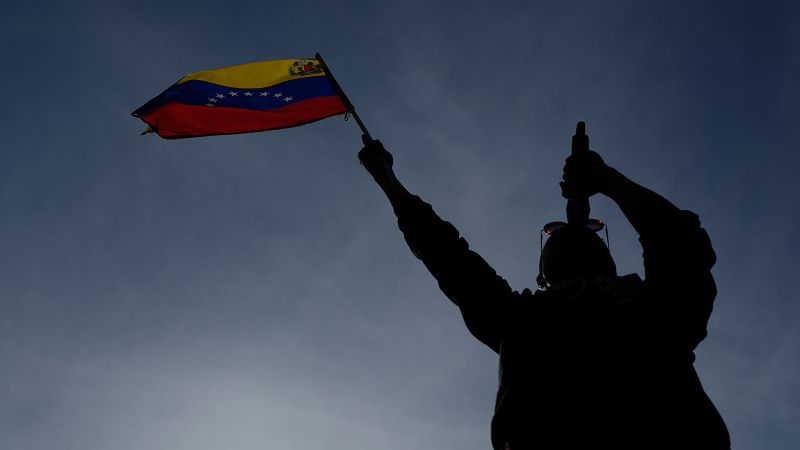Venezuela accuses US of ‘kidnapping’ toddler who was separated from deported parents