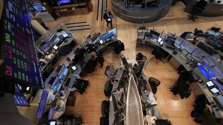 US stocks rose Monday as traders rallied on President Donald Trump's exemption for tariffs on electronics imported from China.