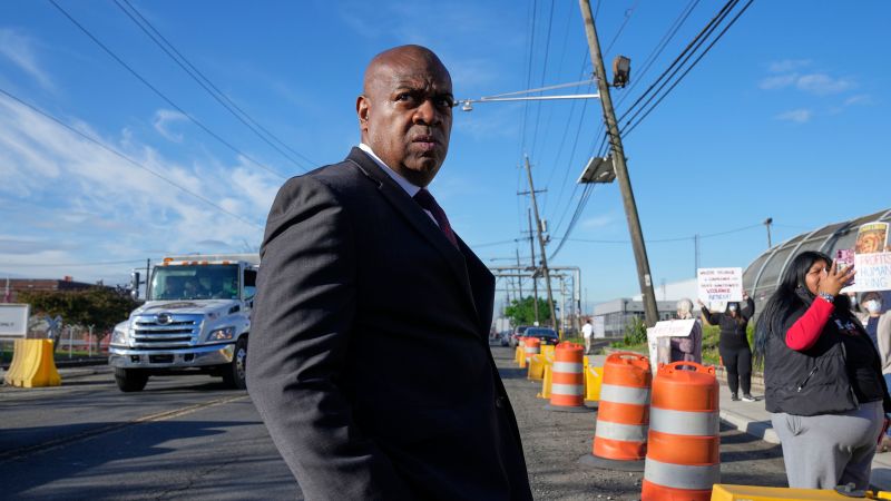 New Jersey mayor arrested at ICE detention center where he was protesting, prosecutor says | CNN