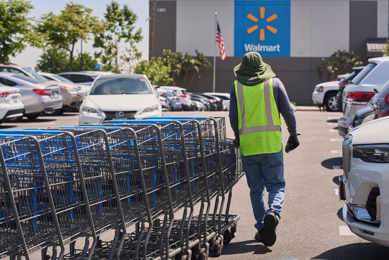Walmart shares slide 9% after slowest sales growth in six years; retailer promises price cuts with $2.9 billion tariff refund