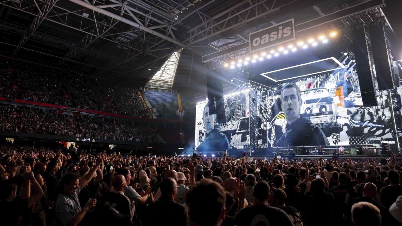 A man fell to his death during an Oasis concert at London’s Wembley Stadium