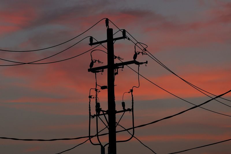 US Electricity Costs Surge Across Multiple States Amid AI Demand and Policy Shifts