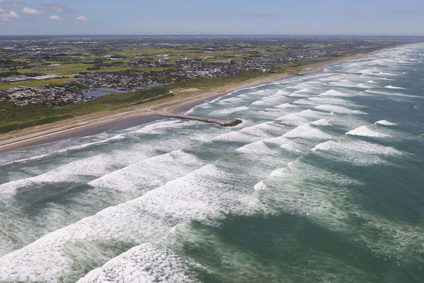 White waves crashed onto the Kujukuri Coast in Japan's Sosa City on July 30.