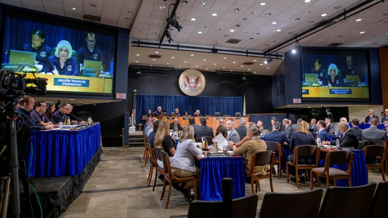 NTSB Scrutinizes Air Traffic Control Training and Collision Avoidance After DC Midair Collision