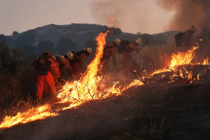 Incendio al norte de Los Ángeles crece exponencialmente y pr - Incendios en California - Foro Costa Oeste de USA