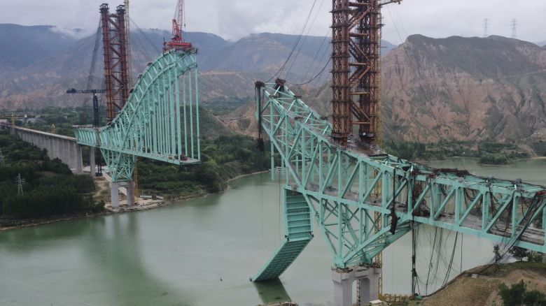 The site of an under-construction bridge that collapsed in China's Qinghai Province on August 22.