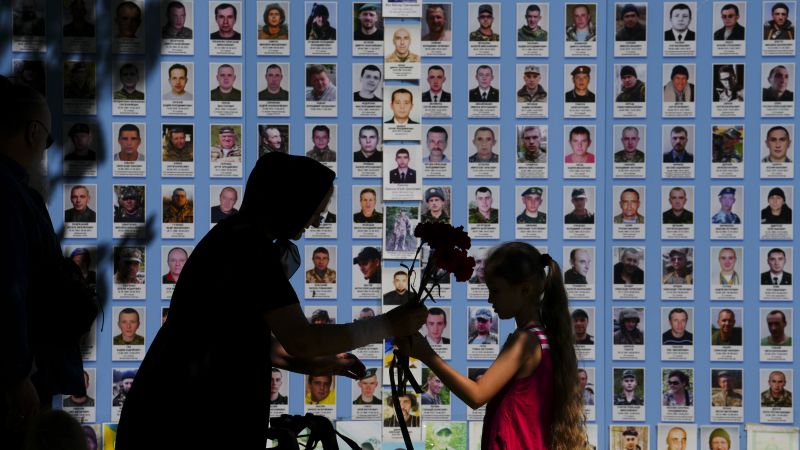 Trump sends Ukraine letter of support on its Independence Day, as Zelensky says Kyiv ‘will not lose’ the war
