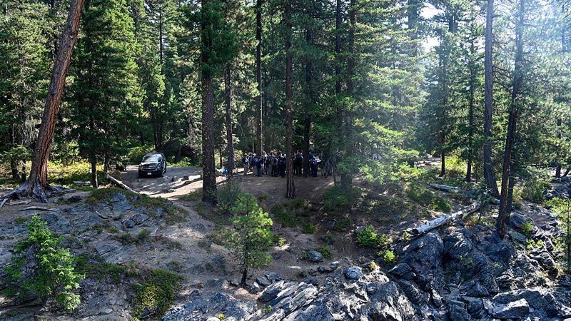 How a monthslong hunt for a fugitive father brought investigators right back to where they started