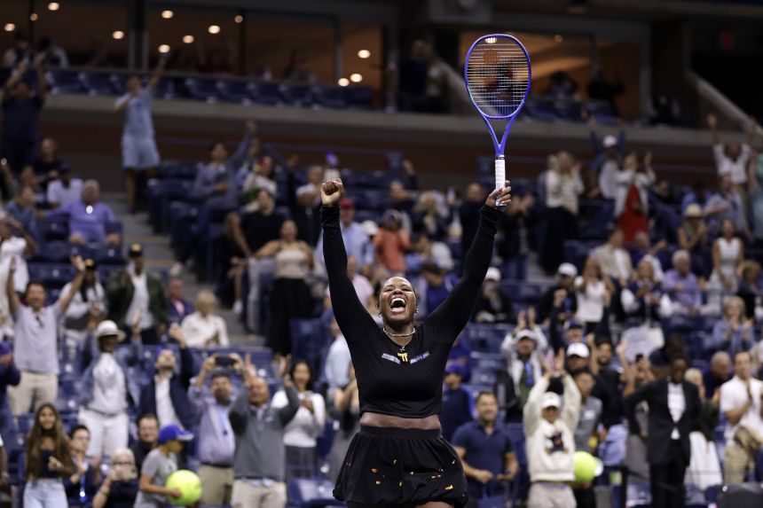 Taylor Townsend celebrates after defeating Mirra Andreeva.