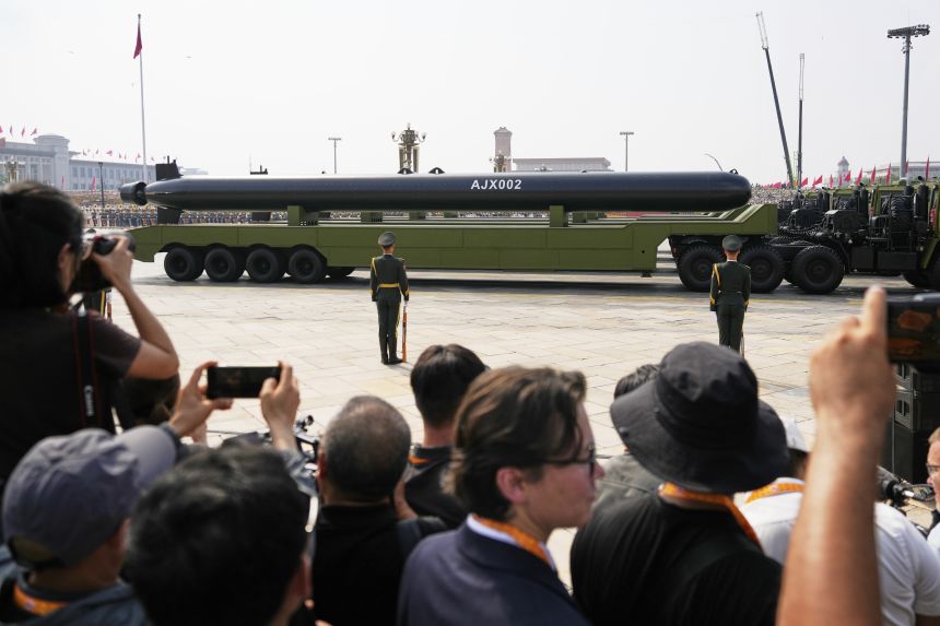 On Wednesday, September 3, 2025, AJX002 underwater drone will pass through a military parade to commemorate the 80th anniversary of Japan's World War II surrender, held in front of the Tiananmen Gate in Beijing.