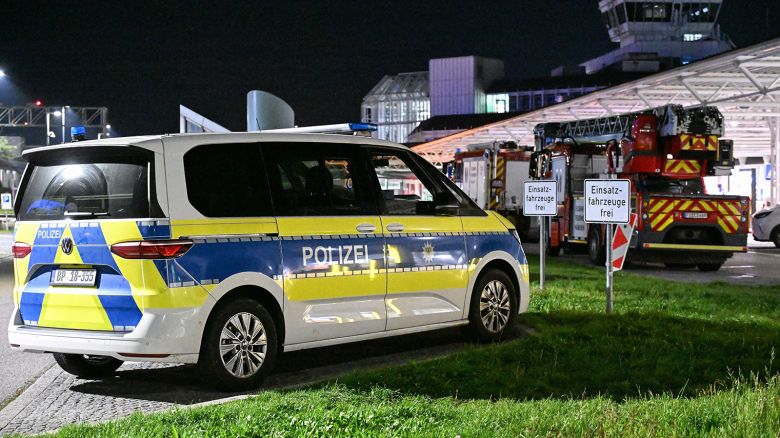03 October 2025, Bavaria, Munich: Police and fire department are on duty after drone sightings and flight cancellations at Munich Airport. Around 20 flights were canceled at Munich Airport on Thursday evening due to drone sightings. Photo by: Jason Tschepljakow/picture-alliance/dpa/AP Images