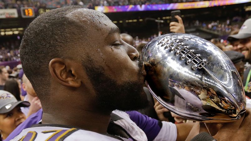 Arthur Jones, a defensive lineman who won a Super Bowl with the Ravens, has died at 39 | CNN