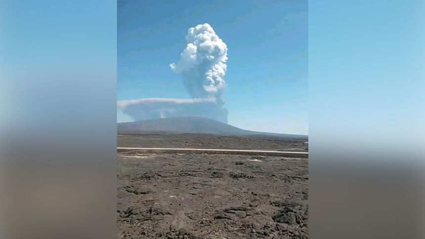 2025年11月23日、エチオピアのアファール地方にある長年休眠していたヘイリー・グッビ火山の噴火により灰が噴出した。