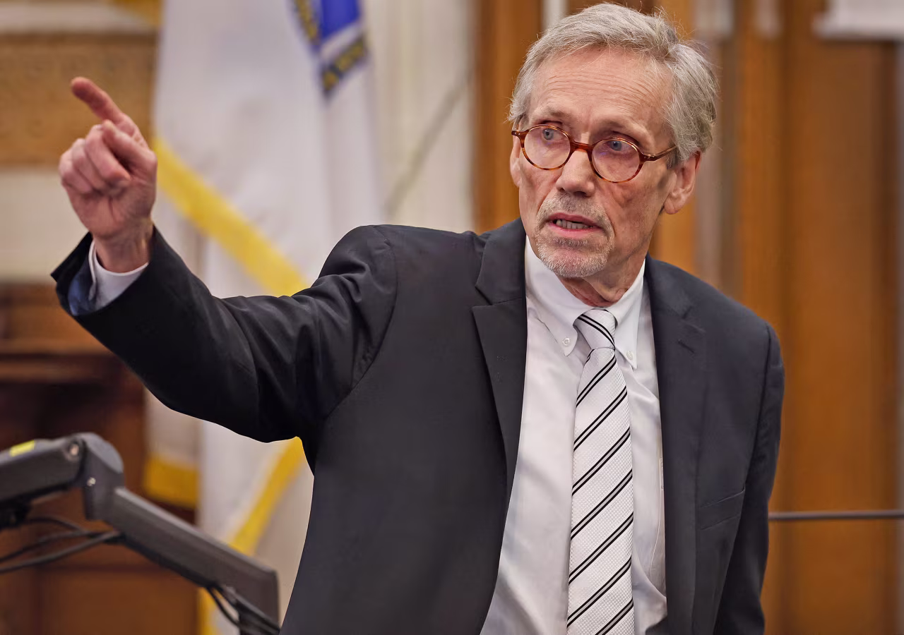 Defense attorney Larry Tipton speaks during his opening statement to the jury on Monday.
