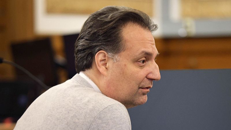 Вижте всички теми Връзката е копирана Следвайте Прокурорите по делото