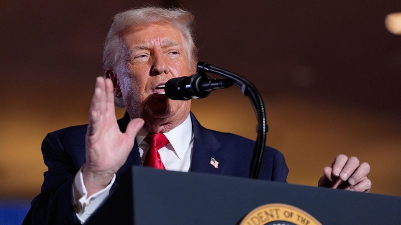 Вижте всички теми Връзката е копирана Следвайте Президентът Доналд Тръмп