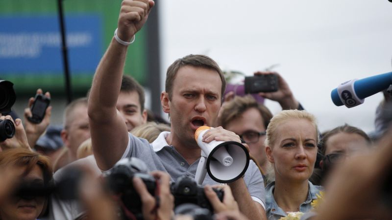 Когато руският опозиционен лидер Алексей Навални се завърна в Русия