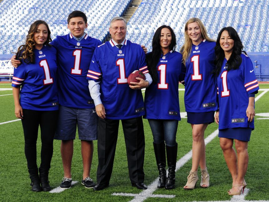 Left to right: Jessica Pegula, Matthew Pegula, Terry Pegula, Kelly Pegula, Laura Pegula, and Kim Pegula in 2014.