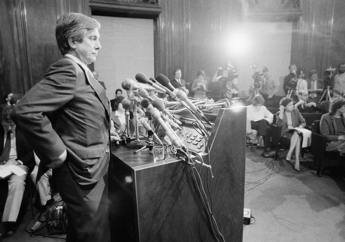 The chairman of Continental Illinois National Bank and Trust Co., David G. Taylor, addresses a news conference, May 18, 1984 in Chicago.