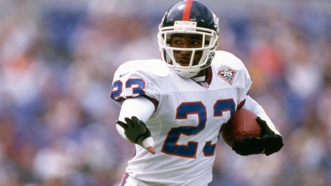 New York Giants running back LeShon Johnson (23) is seen in action during an NFL game against the Baltimore Ravens  Sept. 3, 1999, in Baltimore. (Allen Kee via AP)