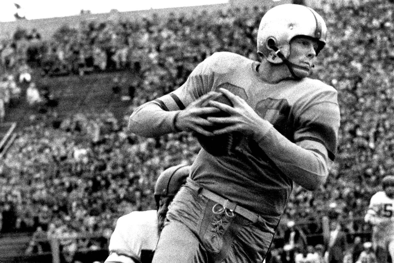 <a href="index.php?page=&url=https%3A%2F%2Fwww.cnn.com%2F2025%2F08%2F08%2Fsport%2Ffootball-nfl-billy-howton-dead">Billy Howton</a>, a former Green Bay Packers wide receiver and the first-ever player union president, died August 4 at the age of 95.