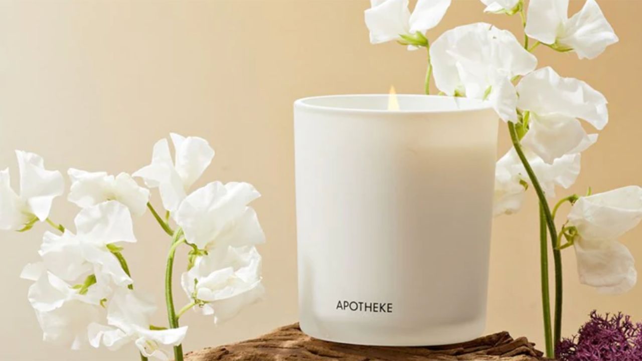 apotheke candle.jpg