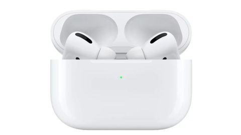 Apple AirPods Pro with MagSafe Charging Case