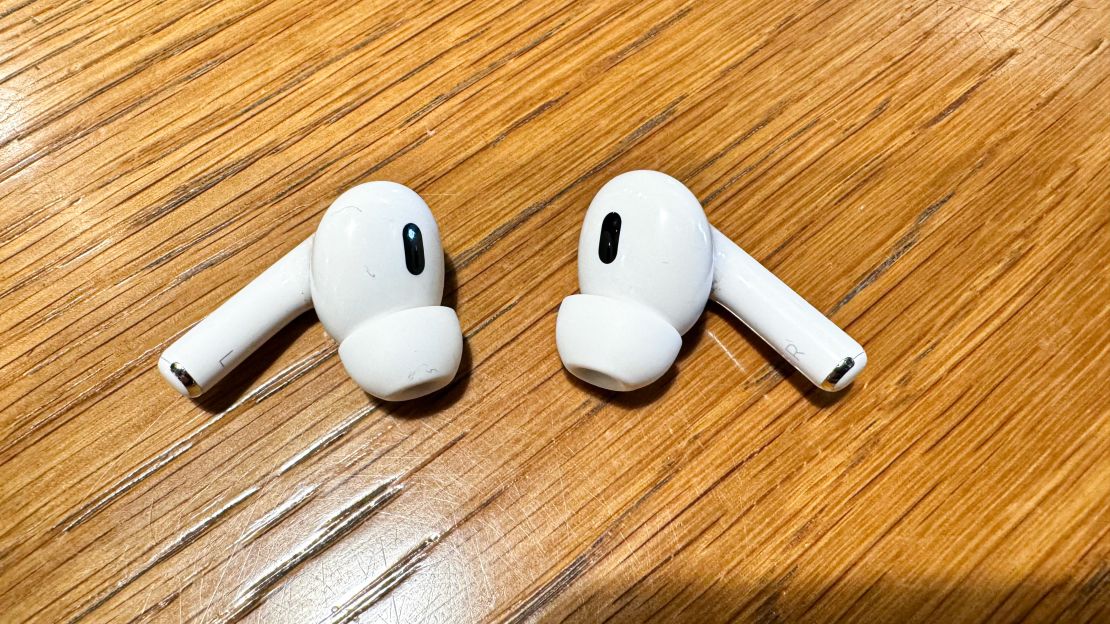 apple-airpods-pro-3.jpg