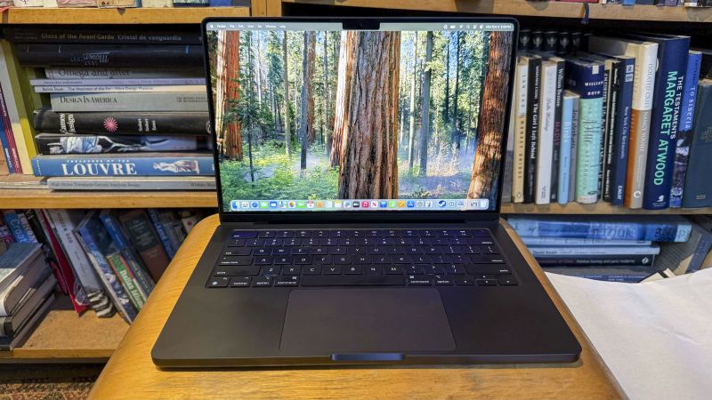 MacBook Pro M4 review: Faster and more future-proof | CNN