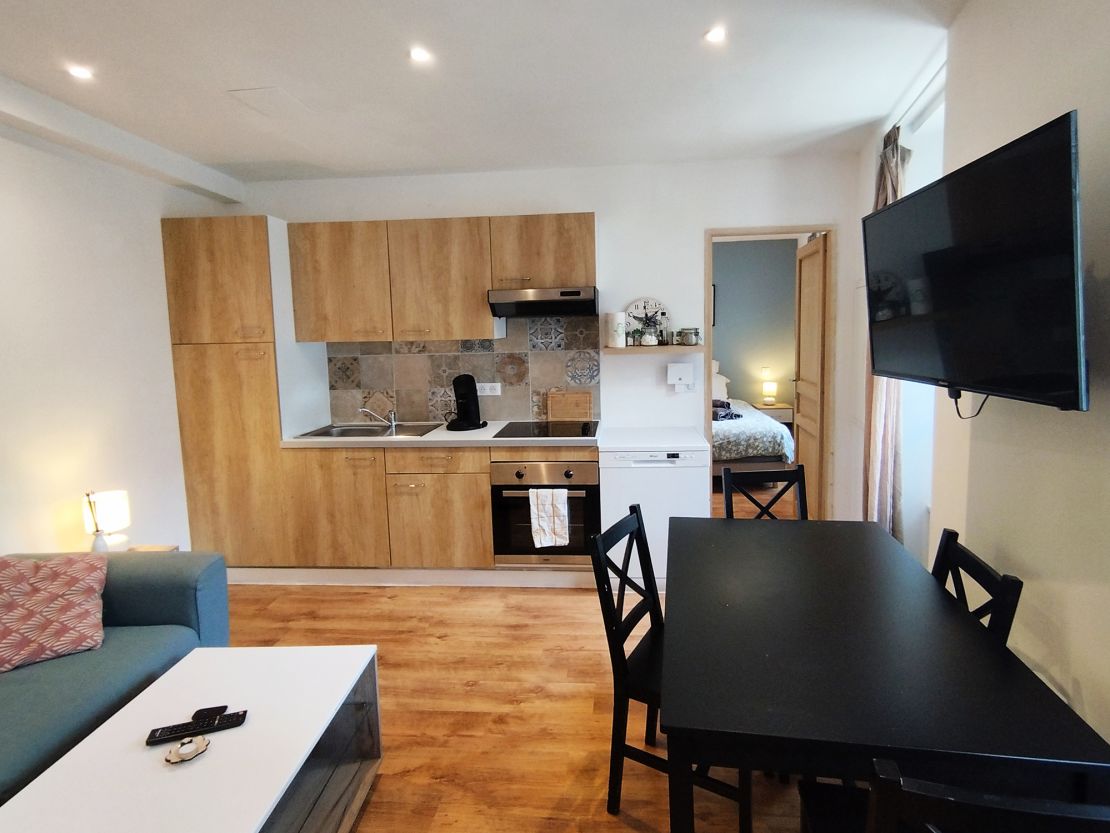 “We did a lot of the work ourselves," Jennie says of the renovation work on the apartments, which they've named Chez Lolette.