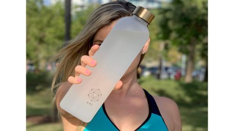 Arch shaped water bottle with time mark