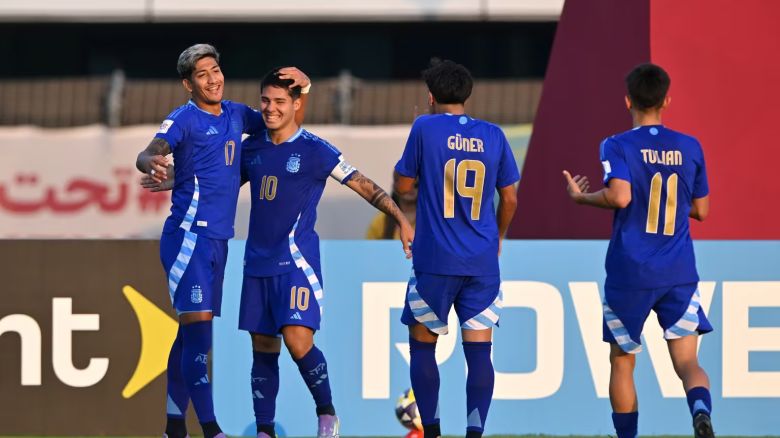 Argentina goleó a Fiji y tiene puntaje ideal en el Mundial Sub-17 de Qatar.