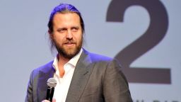 El director Carl Erik Rinsch asiste a la presentación de nuevos directores en Los Ángeles presentada por Team One el 23 de septiembre de 2015 en Los Ángeles, California.