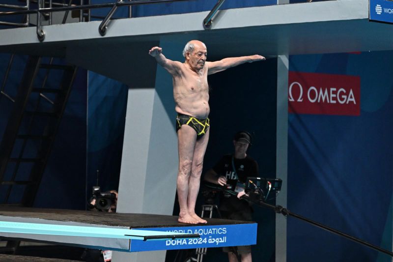 100-year-old showcases skills with an exhibition dive at the 2024 Doha World Championships in preparation for the World Aquatics Masters Championships