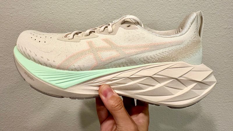 Asics Novablast 4 review CNN Underscored