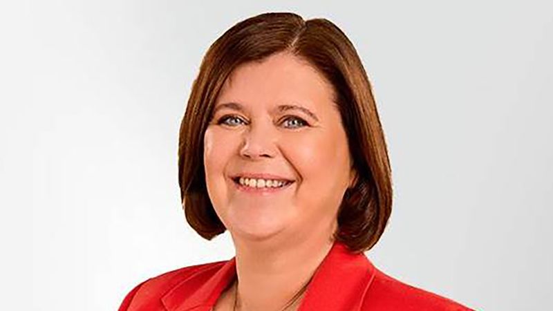 Министърът на децата и образованието на Исландия подаде оставка след