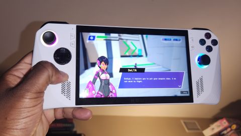 asus rog ally playing cnnu.jpg