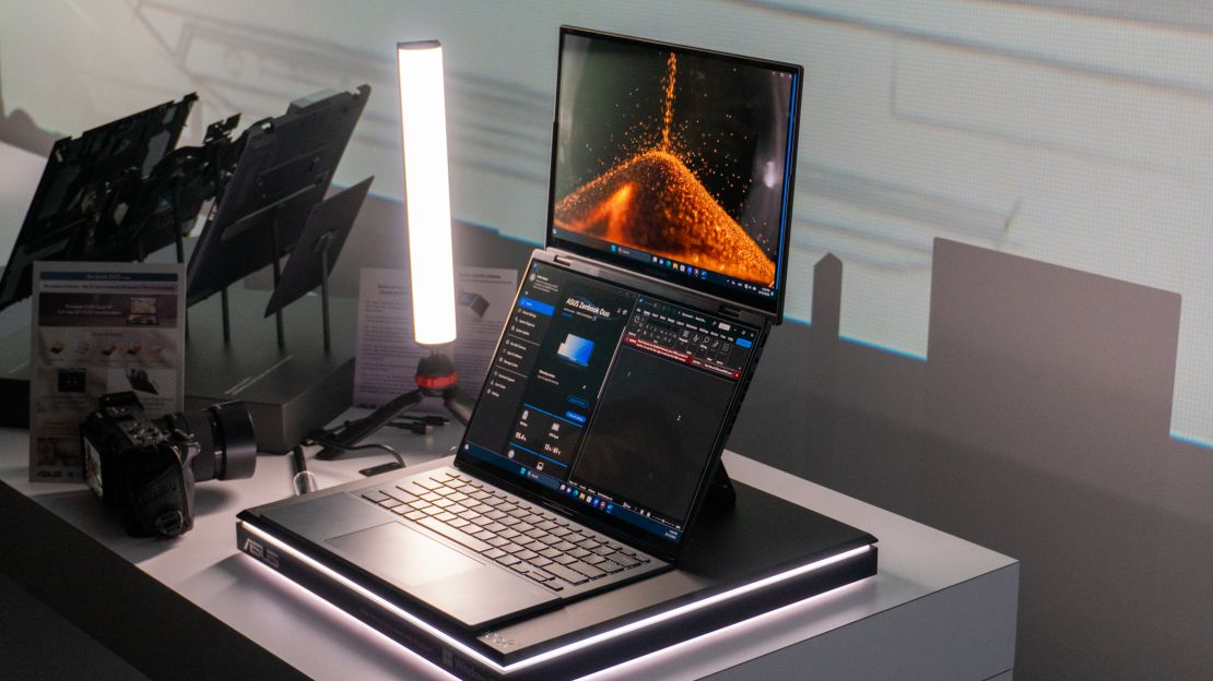 CES 2024: Hands-on with the Asus ZenBook Duo