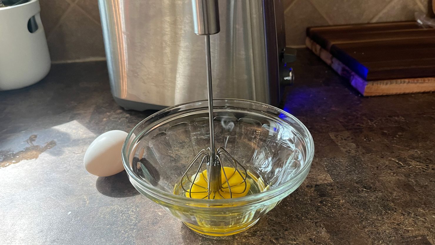 battery operated powerful egg beater whisk