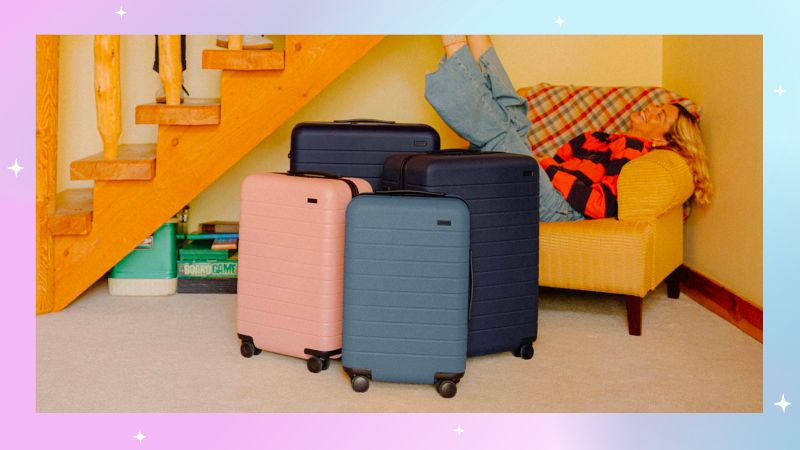 away suitcase cyber monday