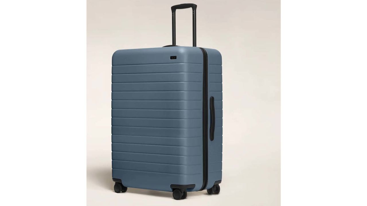 Away Suitcase Large .jpg