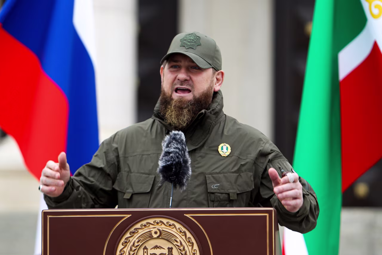 Chechen leader Ramzan Kadyrov addresses servicemen in Russia in 2022. 