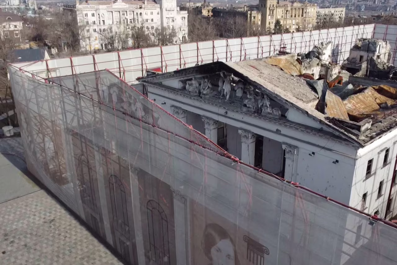 This image from video shows fencing surrounding the Drama Theater in Mariupol, Ukraine, on December 2. 