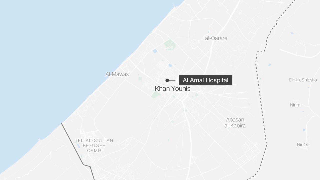 A map shows the location of Al Amal hospital in Khan Younis, Gaza.