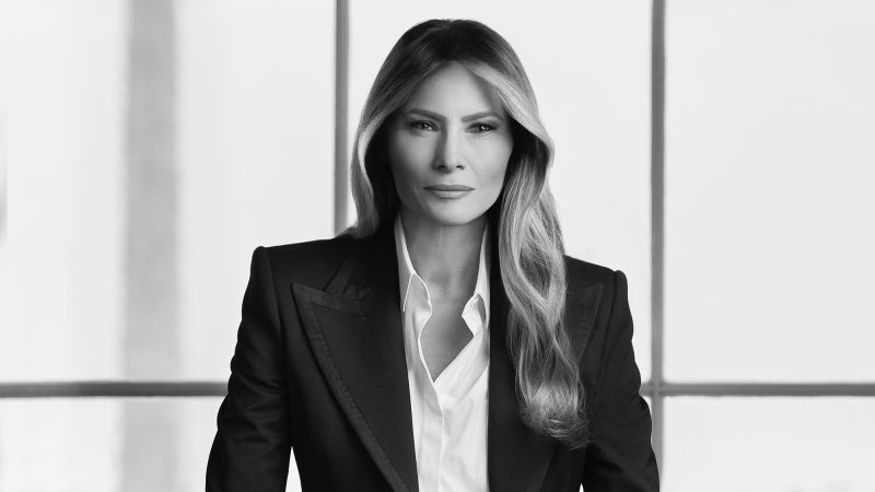 Look of the Week: First lady Melania Trump means business in official portrait